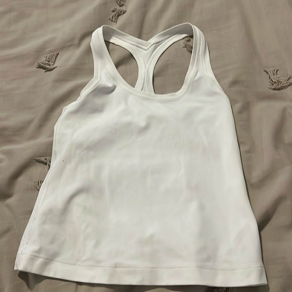 Lululemon short tank Nulu white